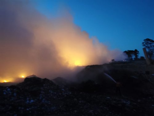 Atienden Emergencia en Tlaxcala por Incendio del Relleno Sanitario de Nanacamilpa