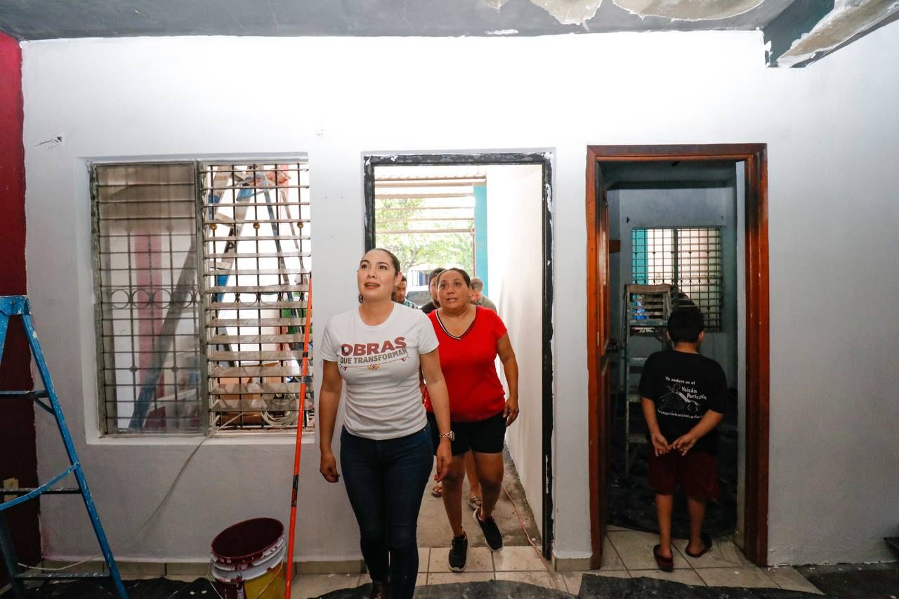 Gobernadora Indira Verifica Avances de Reparación en Casas de Armería y Tecomán Incendiadas tras Sismo