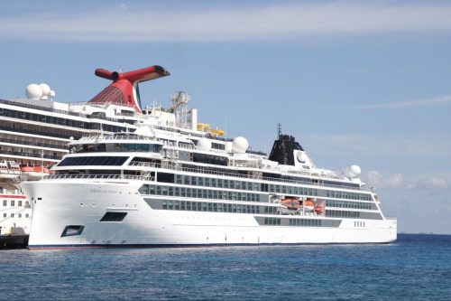 Quintana Roo Recibe por Primera vez al Crucero Viking Octantis