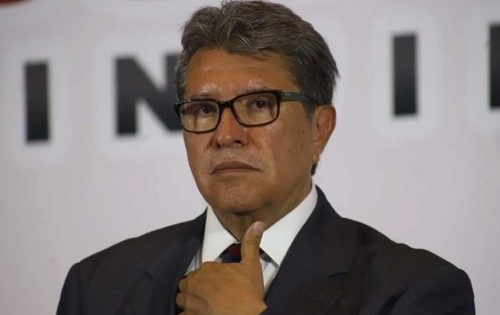 “Regreso como un senador más para ayudar al Legislativo y a la República”: Monreal