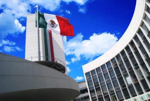 Condenan desde el Senado la Violencia Obstétrica que Persiste en México