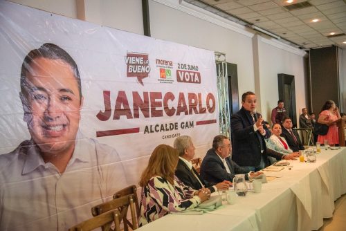 Docentes Aprueban Plan de Mejoramiento a Escuelas de Janecarlo Lozano