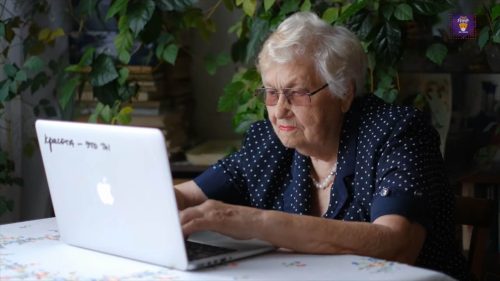 Debemos Reconocer la Gran Valía de los Adultos Mayores en la Familia