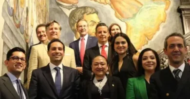 Senadores Confían en Revertir Impuesto a Remesas; Concluyen Visita a Washington