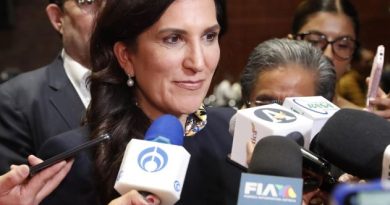 Existe deuda en materia de seguridad y salud con las mujeres: Kenia López Rabadán