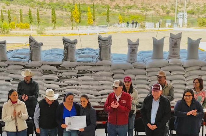 México alcanzó autosuficiencia en frijol gracias a Zacatecas: Presidenta Claudia Sheinbaum