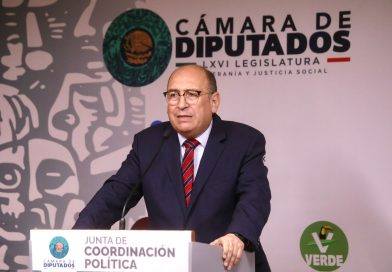 Rubén Moreira impulsa reforma para apoyar a asesores técnicos pedagógicos