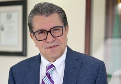 Ricardo Monreal invita a participantes del seminario “Los No Tan Jóvenes Legislando 2026” a convertirse en líderes