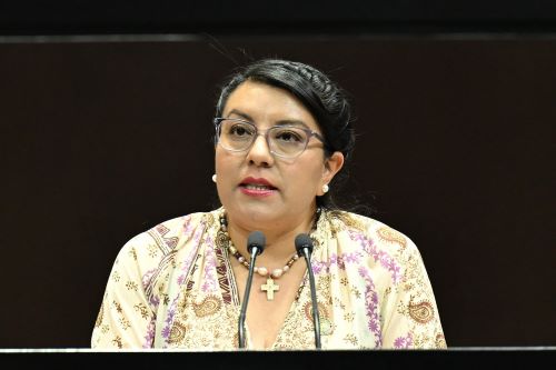 Impulsan iniciativa para establecer que usos y costumbres no justifican matrimonio infantil forzado