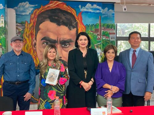 Presentan «Río de Grava Negra»; la obra reivindica memoria histórica y papel de las mujeres en luchas sociales