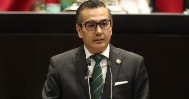 Plantean aumentar hasta 30 días el aguinaldo, conforme al tiempo de antigüedad del trabajador
