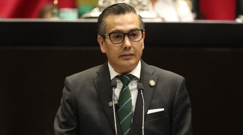 Plantean aumentar hasta 30 días el aguinaldo, conforme al tiempo de antigüedad del trabajador