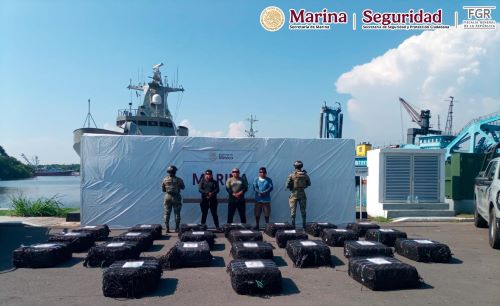 Marina asegura más de Cuatro Toneladas de Cocaína y un Laboratorio Clandestino